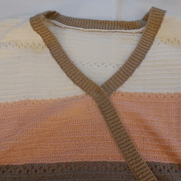 062. Multicolor Color Block Deep V Neck Wrap Sweater  Size M - Picture 5 of 14